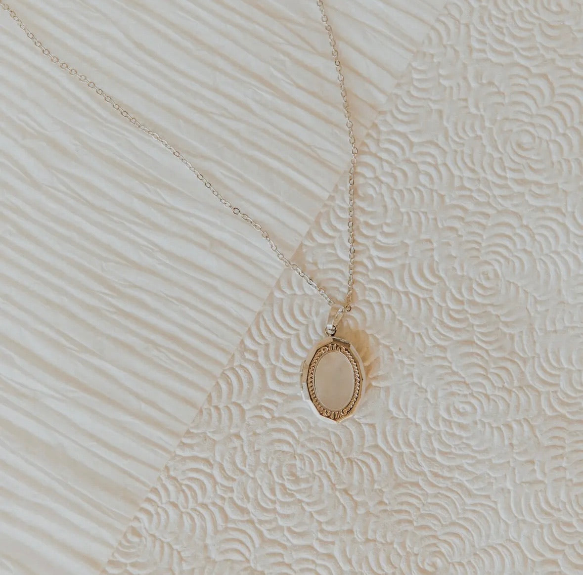 Isabelle Locket Necklace: Silver, 17.5"